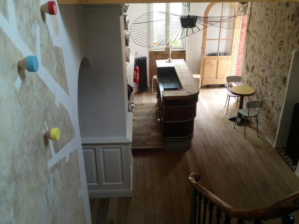 Posezení v ubytování Hôtel de la Pinède
