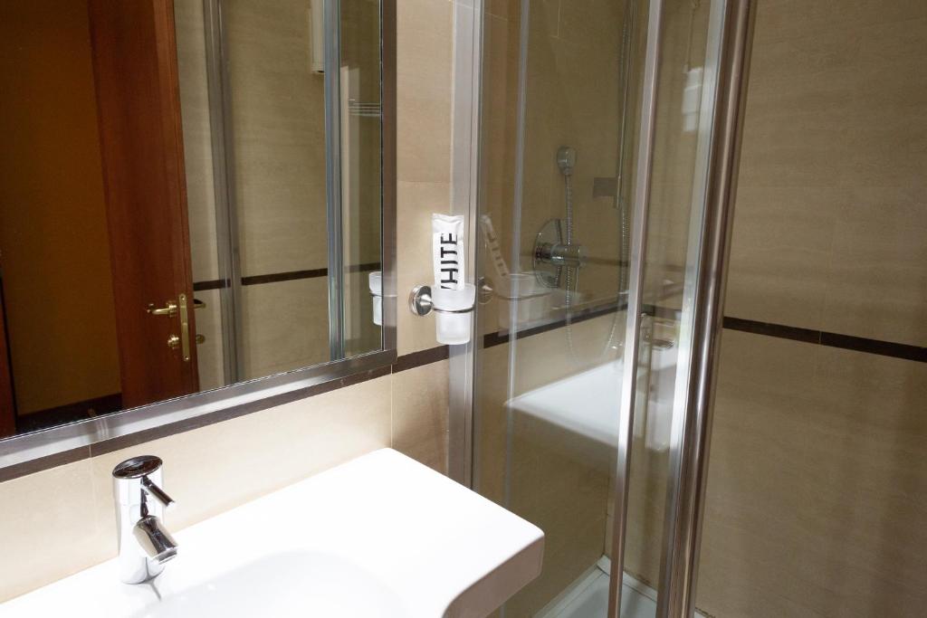 Cervara Park Hotel - Resim 32