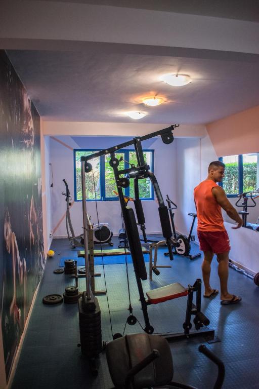 Fitness centrum a/nebo fitness zařízení v ubytování Sineva Park Hotel - All Inclusive