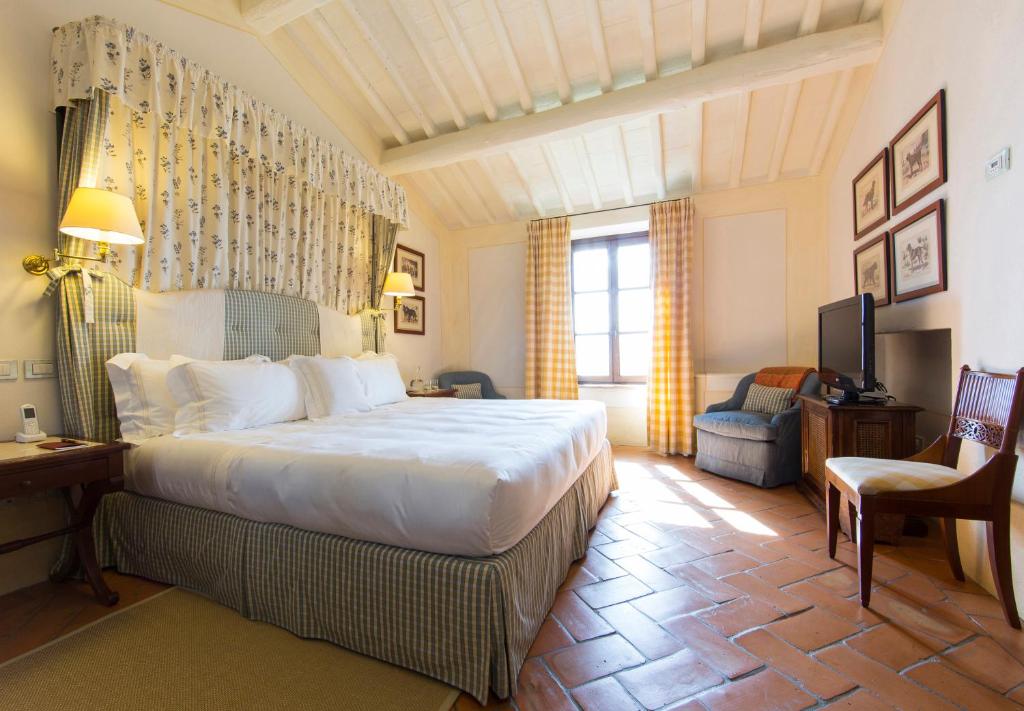 Castello Banfi - Il Borgo - Relais et Chateaux - 2