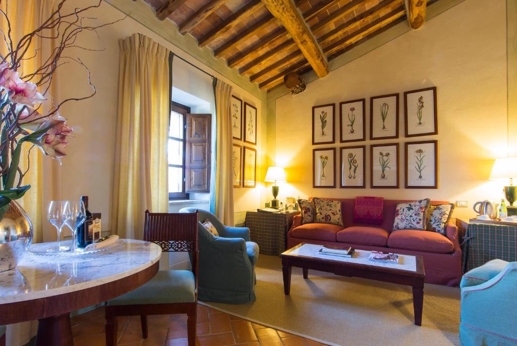 Castello Banfi - Il Borgo - Relais et Chateaux - 10