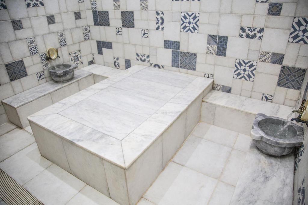 Koupelna v ubytování Reis Thermal Otel