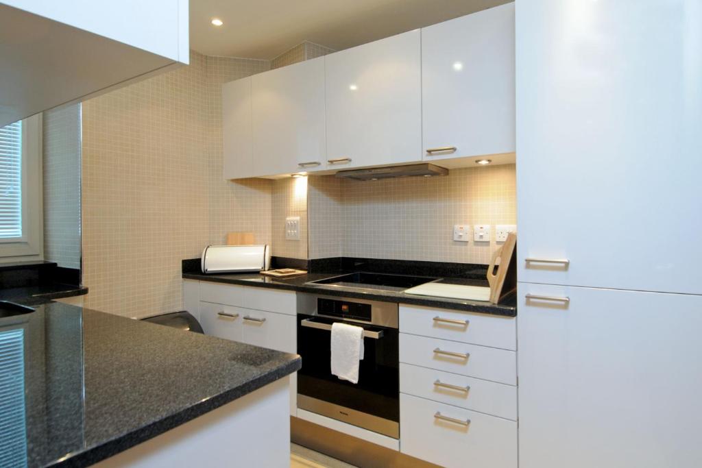 Arlington House Apartments - 