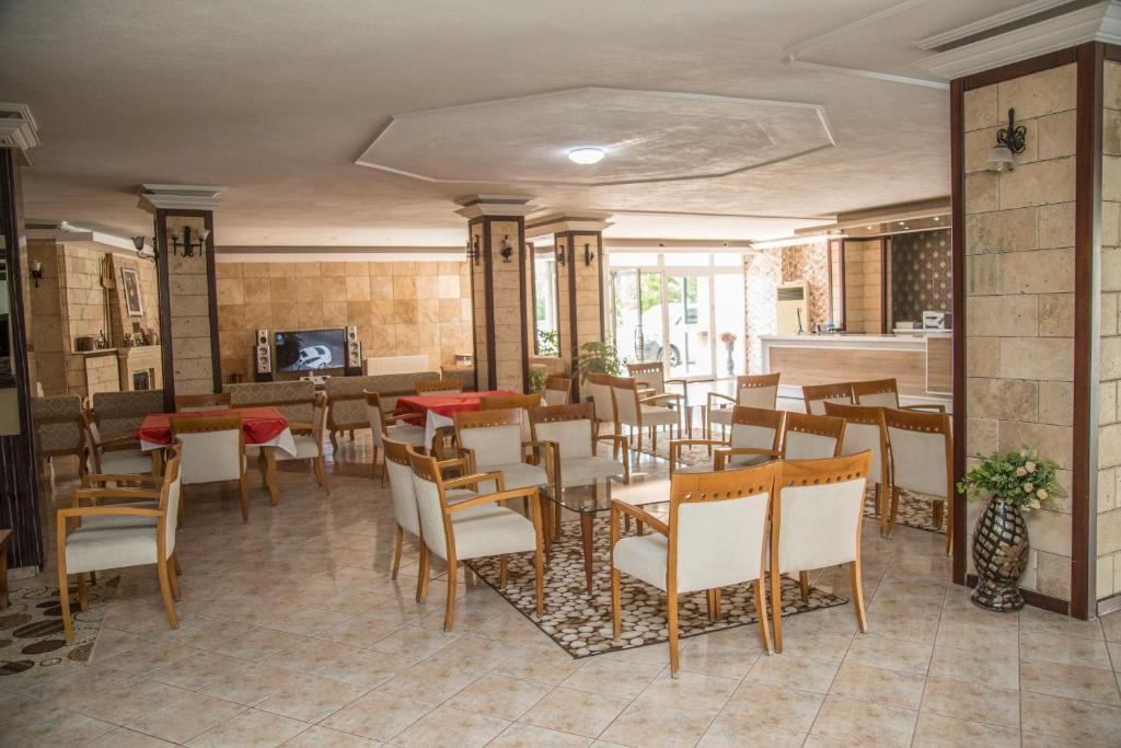 Posezení v ubytování Reis Thermal Otel