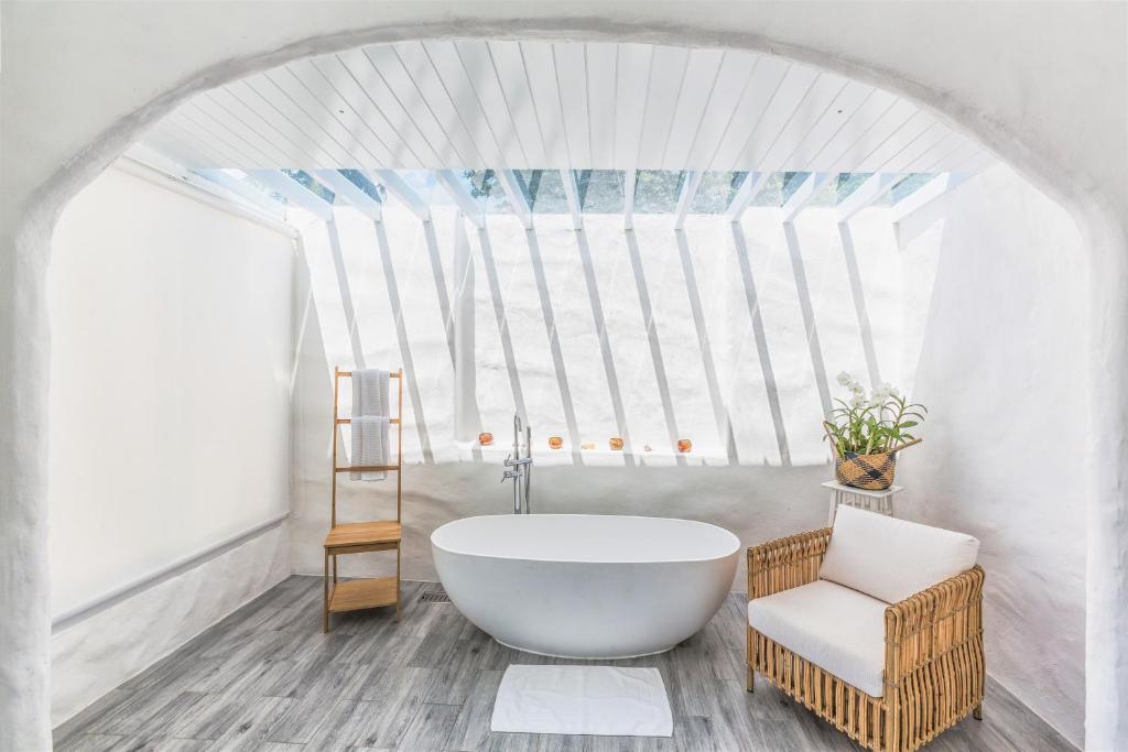 Villa Nalinnadda Petite Hotel & Spa, Adults Only - SHA Extra Plus - 13