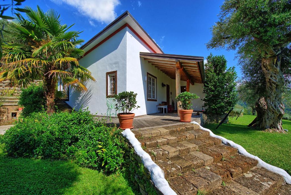 Kép Villa Oliveta by PosarelliVillas szállásáról Santa Luciában a galériában