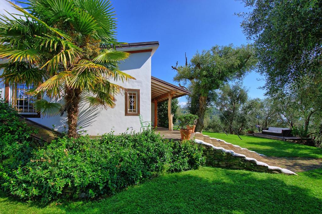 Kép Villa Oliveta by PosarelliVillas szállásáról Santa Luciában a galériában