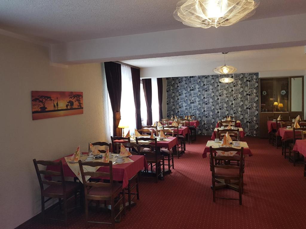 Restaurace v ubytování Kirchberg Hotel garni