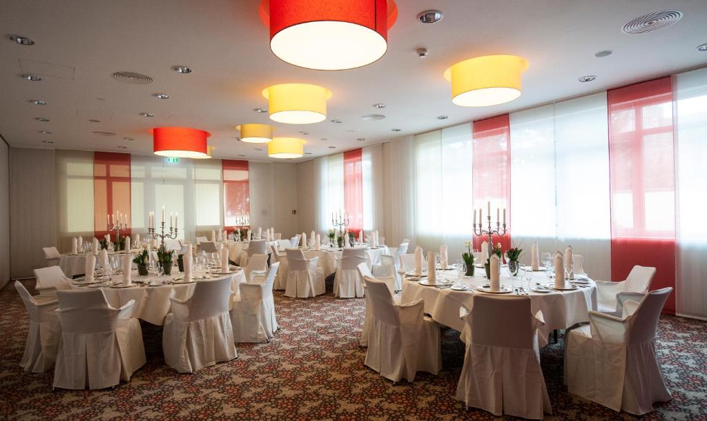 Restaurace v ubytování Hotel Löwengarten