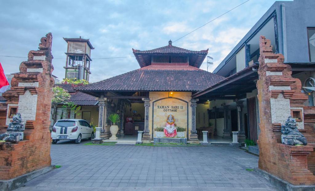 Budova, kde se hotel nachází