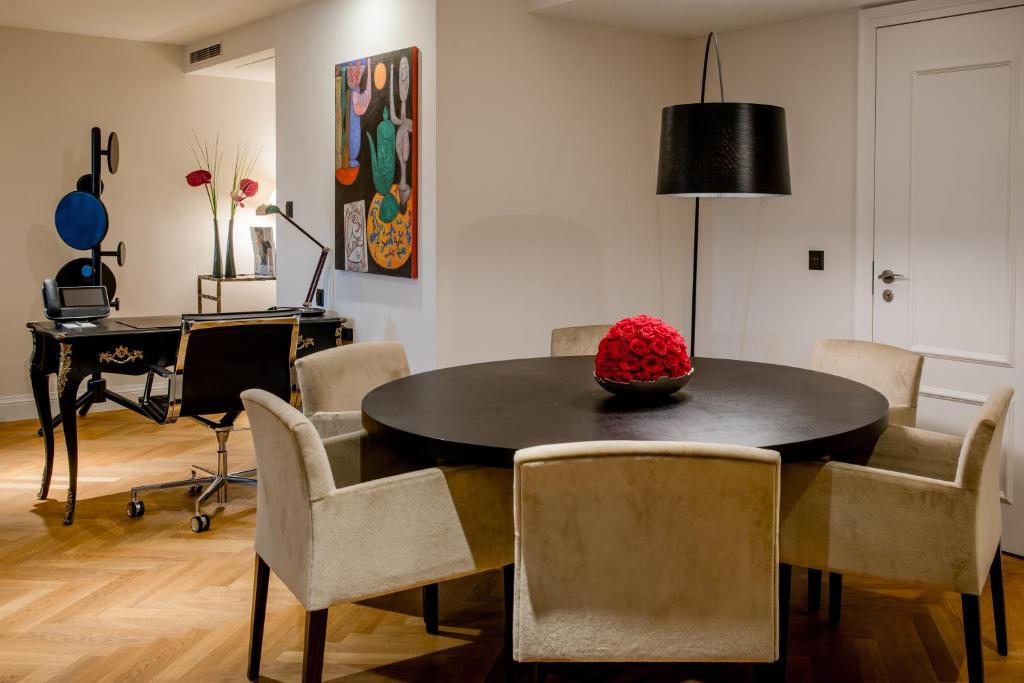 Posezení v ubytování Hotel Schweizerhof Bern & Spa