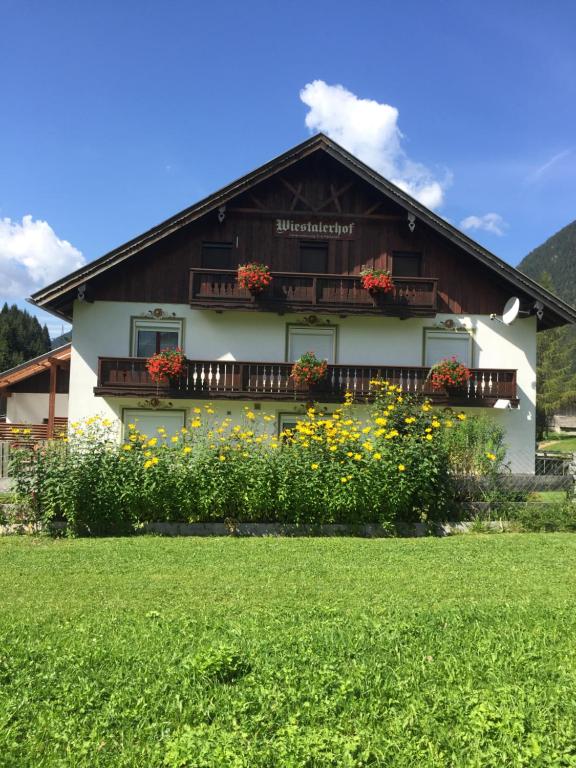 Nespecifikovaný výhled na hory nebo výhled na hory při pohledu z apartmánu
