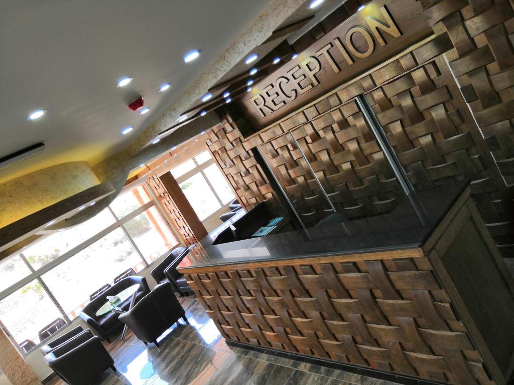 Posezení v ubytování Sunset Hotel