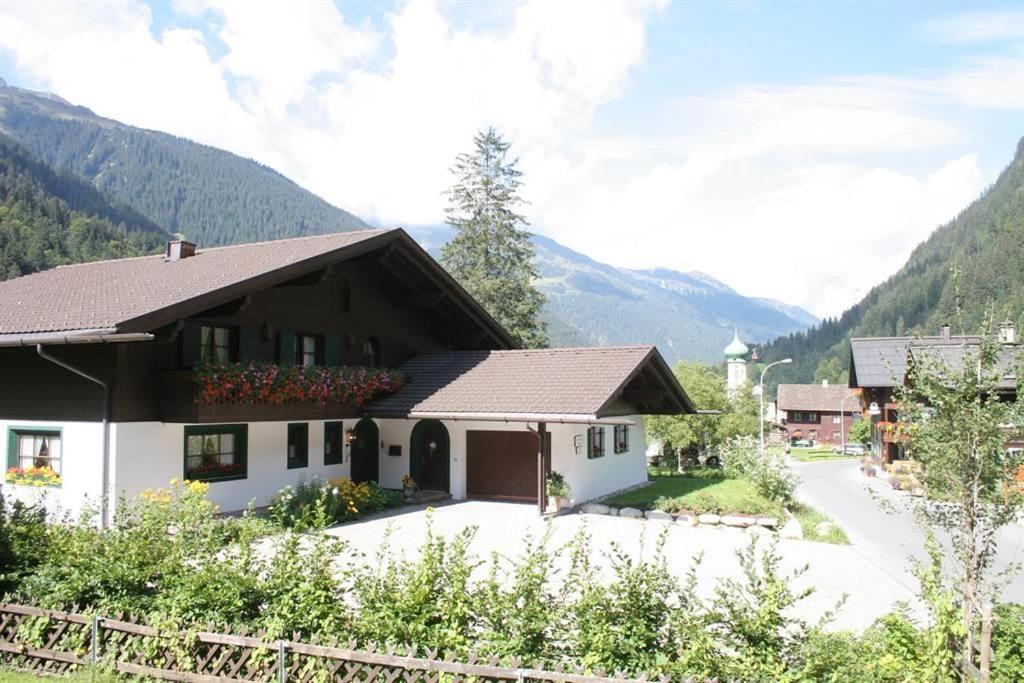 Příroda nedaleko apartmánu