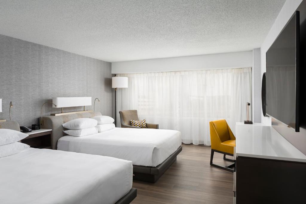 Hyatt Regency - Greenville - Tweepersoonskamer Met Twee Tweepersoonsbedden En Toegankelijke Kuip - Toegang Tot Handicaps