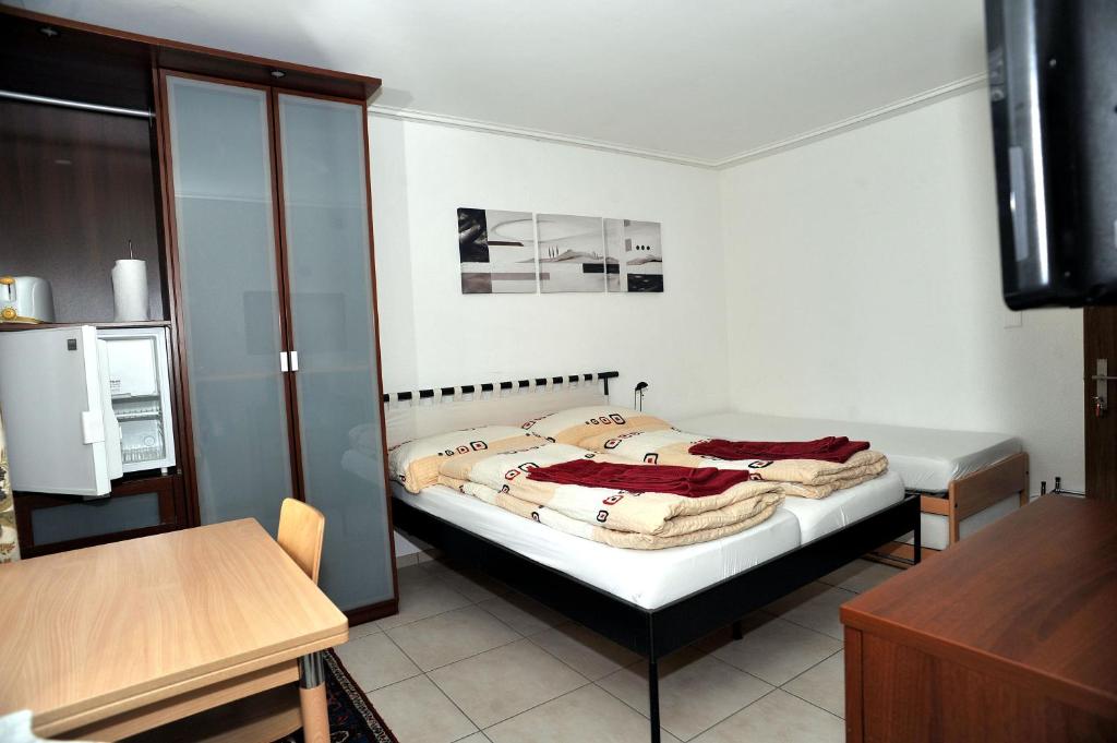 Postel nebo postele na pokoji v ubytování Niros Bed & Breakfast