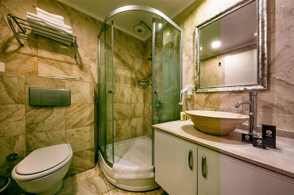 Koupelna v ubytování Asia Business Suites