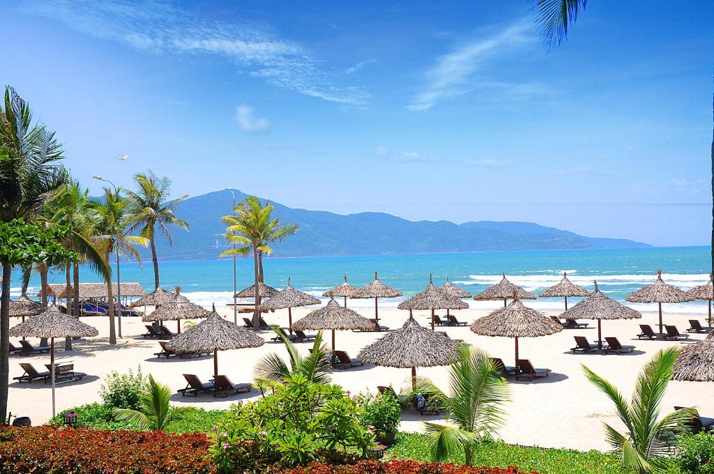 furama pool villa đà nẵng