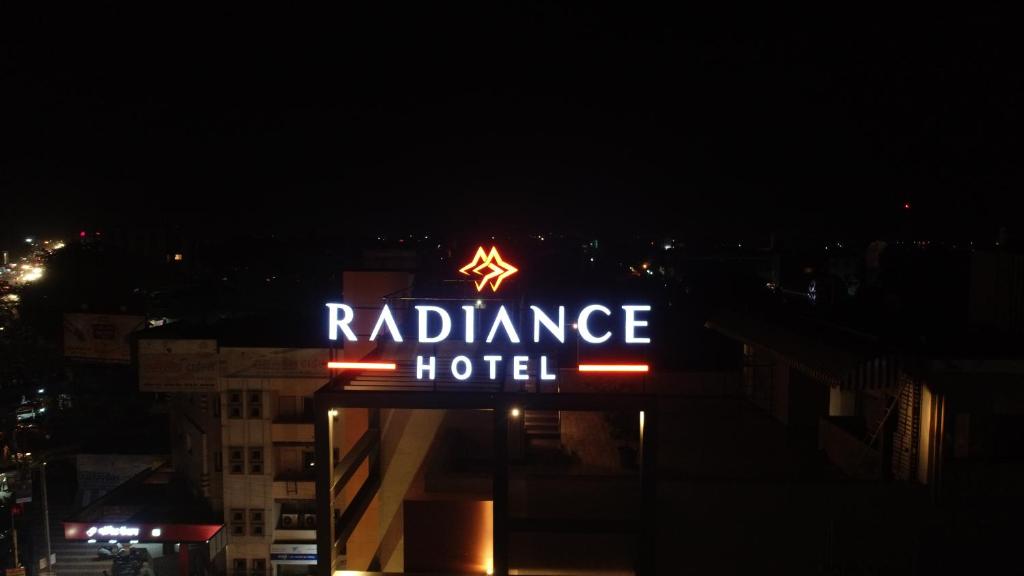 Certifikát, hodnocení, plakát nebo jiný dokument vystavený v ubytování Hotel Radiance