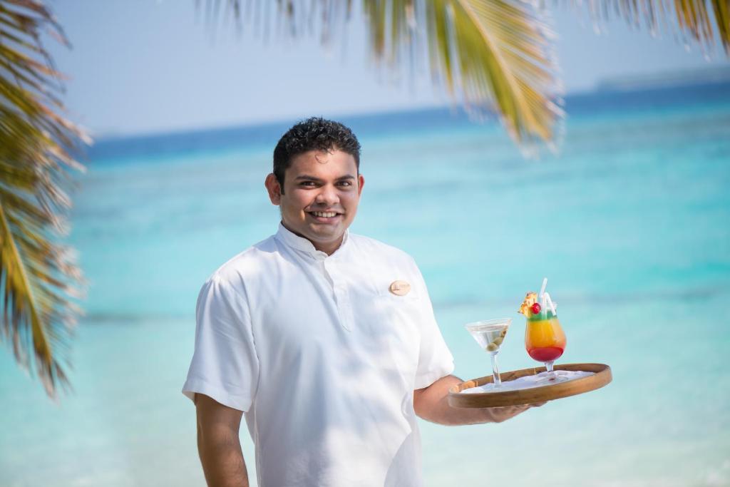 Hosté ubytování Coco Palm Dhuni Kolhu - 20 percent off roundtrip Seaplane for stays from 1 May to 30 September 2025