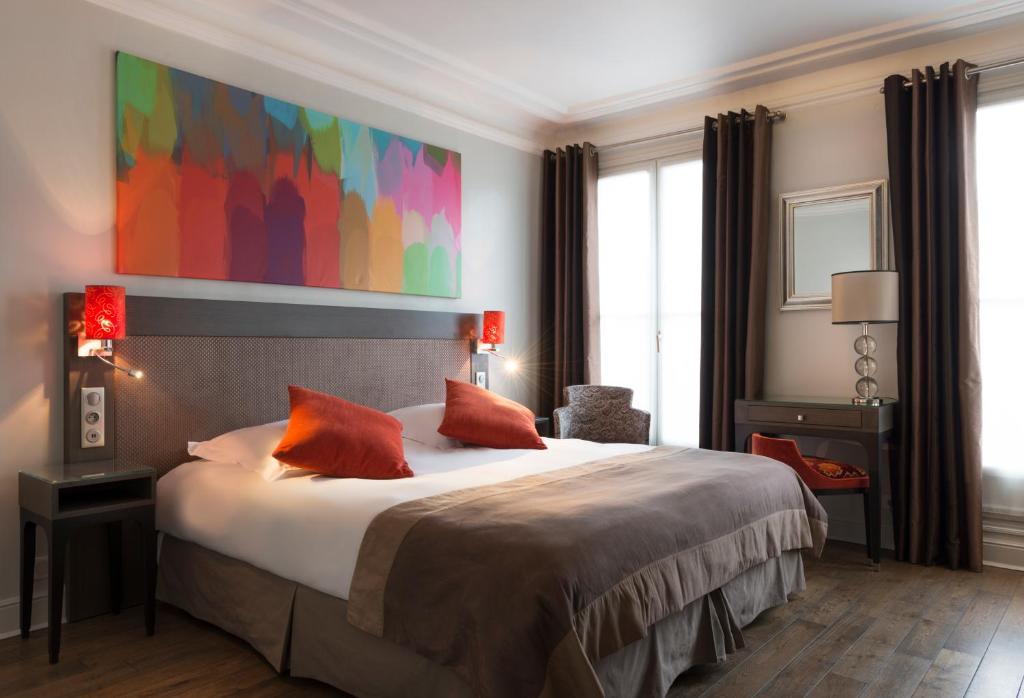 
Prestige Familiale vue Arc de Triomphe
