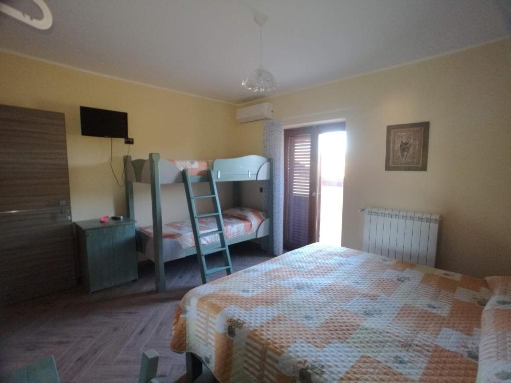 Postel nebo postele na pokoji v ubytování Lacus Pensilis