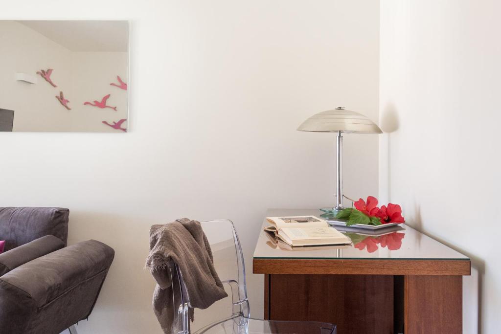 Foyer R&S - Camere e Suites Self Check-in - Chambre Double Avec Balcon (2 Adultes + 1 Enfant)