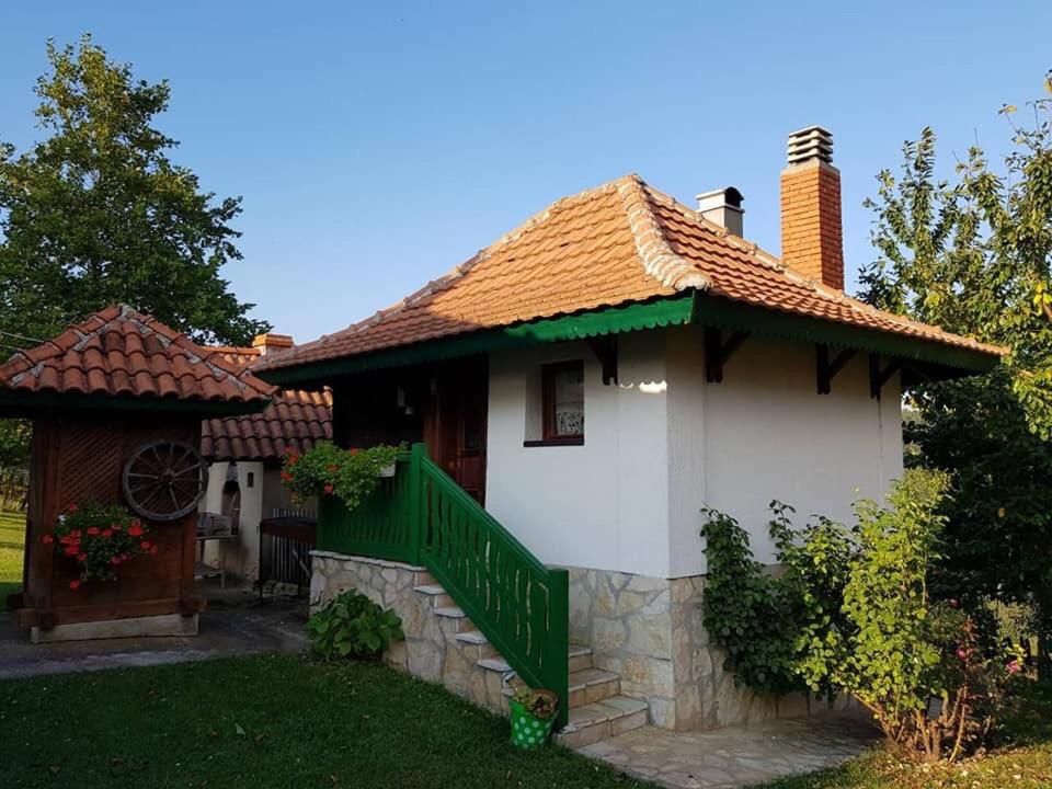 Budova, kde se the country house nachází