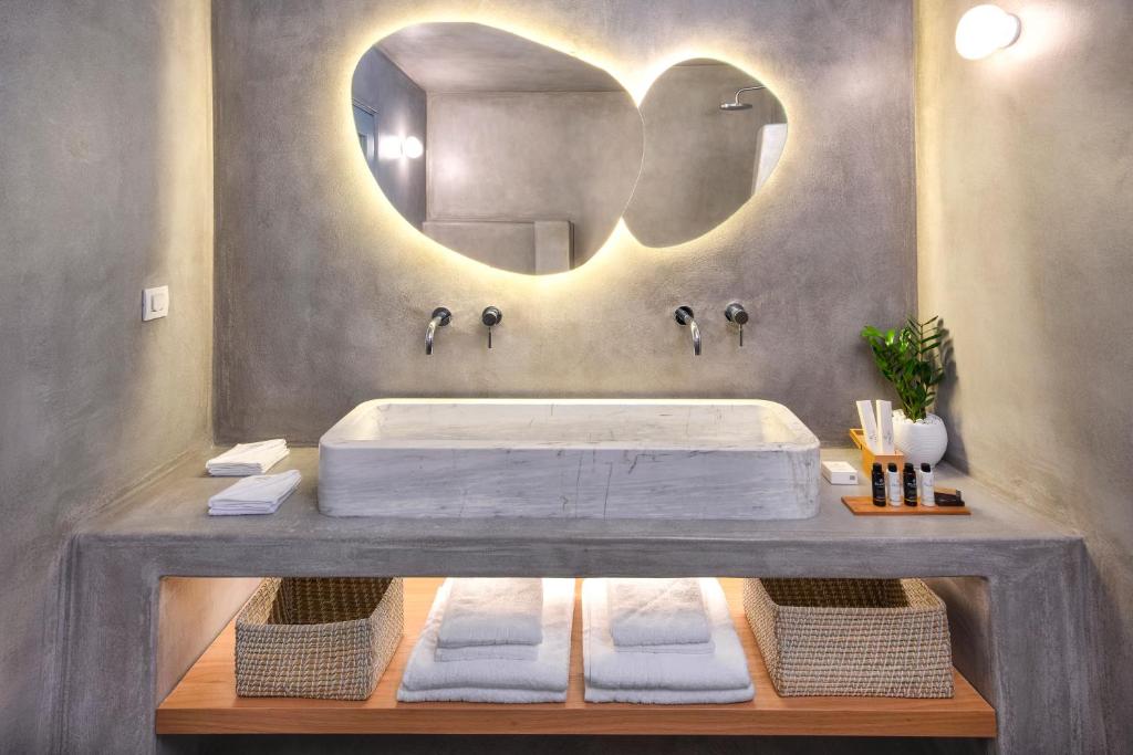 Halcyon Days Suites - 12