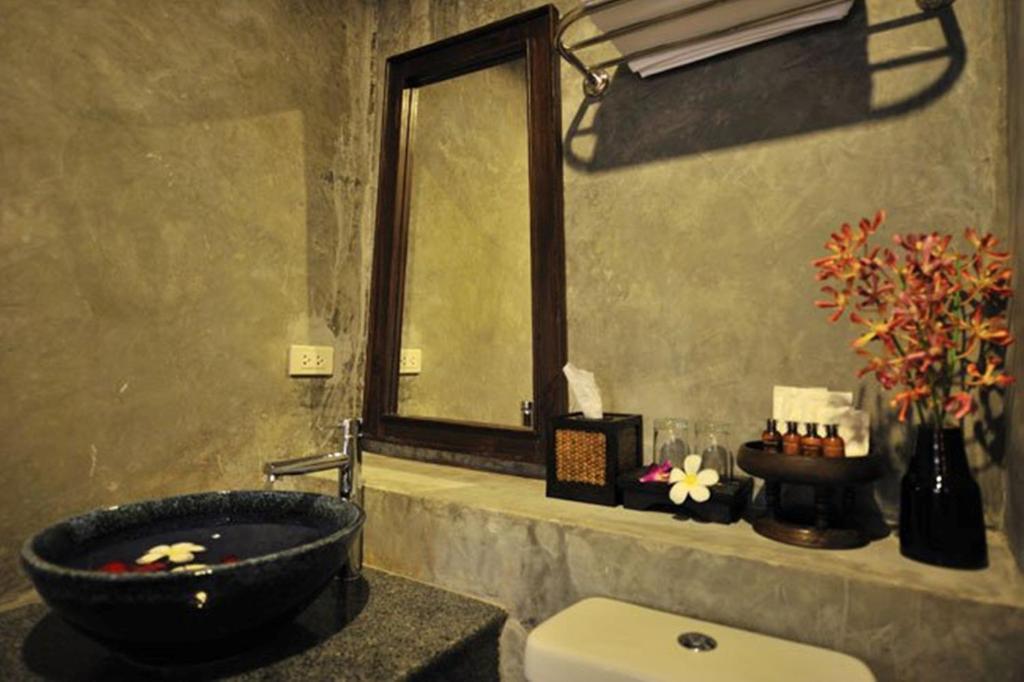 Koupelna v ubytování Siralanna Hotel