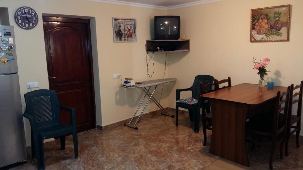 TV a/nebo společenská místnost v ubytování Guest House Panda