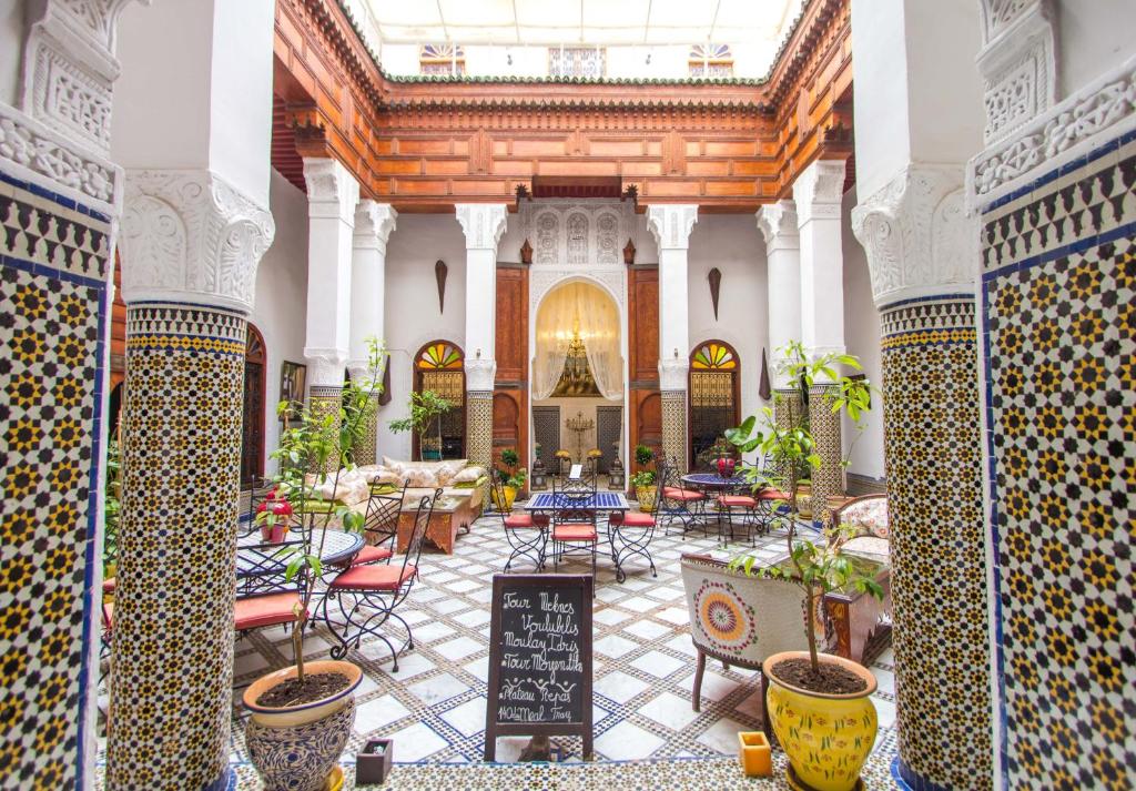 Posezení v ubytování Riad Dar Skalli & SPA