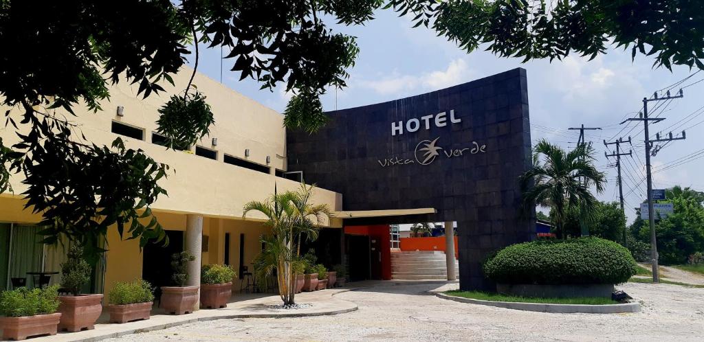 Hotel Vista Verde