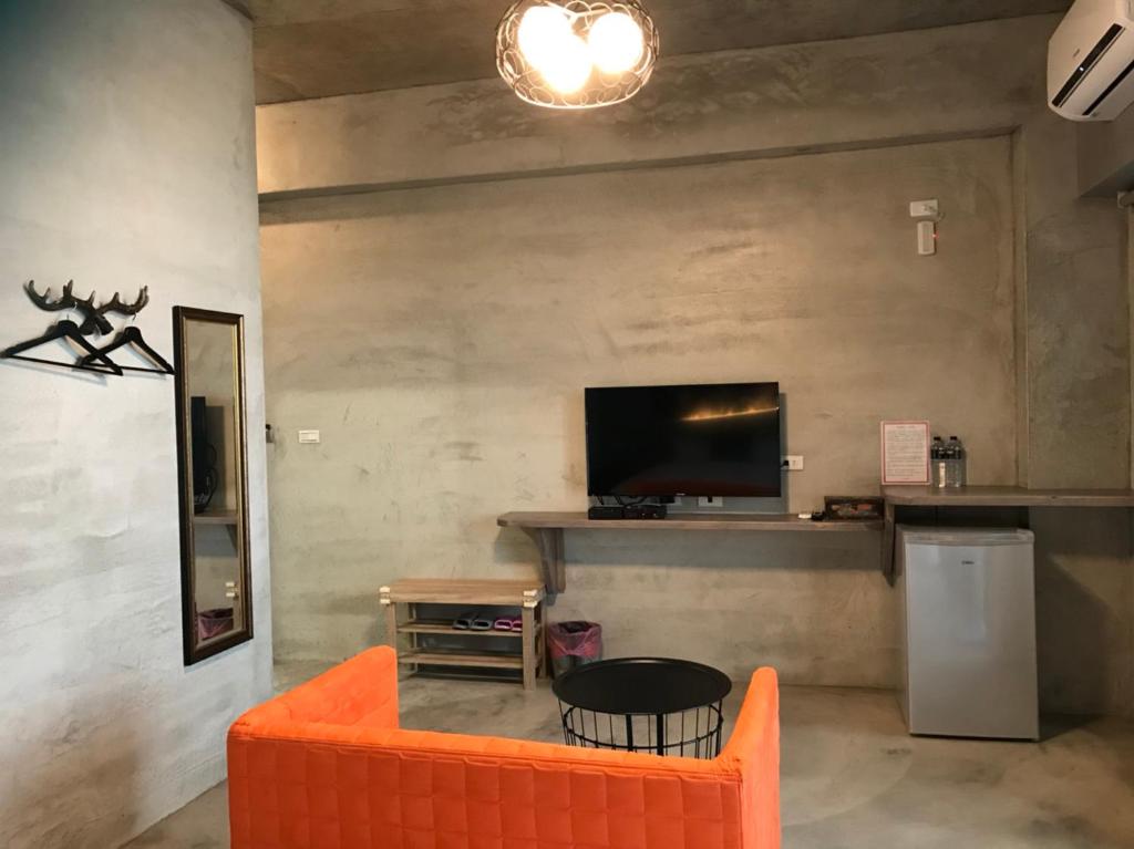 TV a/nebo společenská místnost v ubytování Seven beauties Homestay