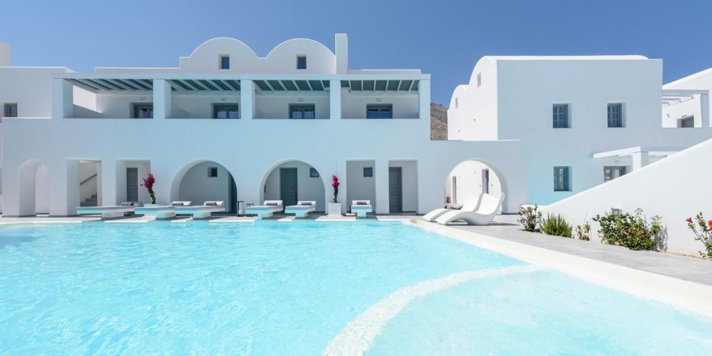 Bazén v ubytování Antoperla Luxury Hotel & Spa nebo v jeho okolí