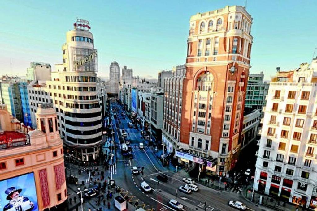 Nespecifikovaný výhled na destinaci Madrid nebo výhled na město při pohledu z apartmánu