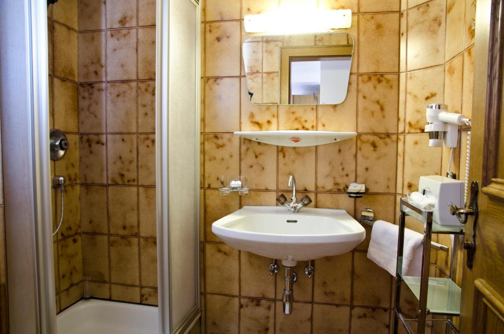 Kúpeľňa v ubytovaní Berghotel Rasis
