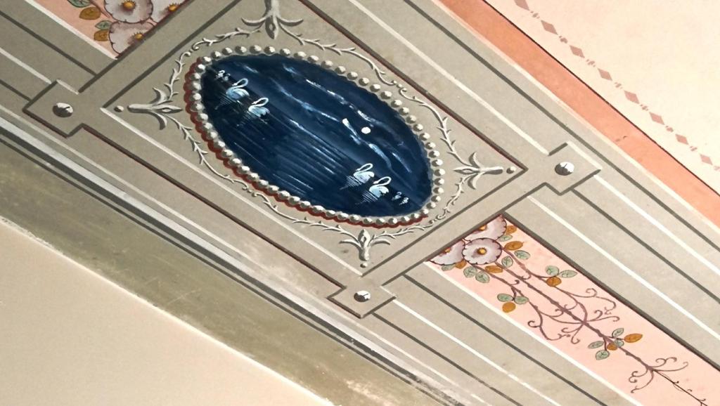 a room with a ceiling with a blue window at Residenza 1930 in Castellammare del Golfo