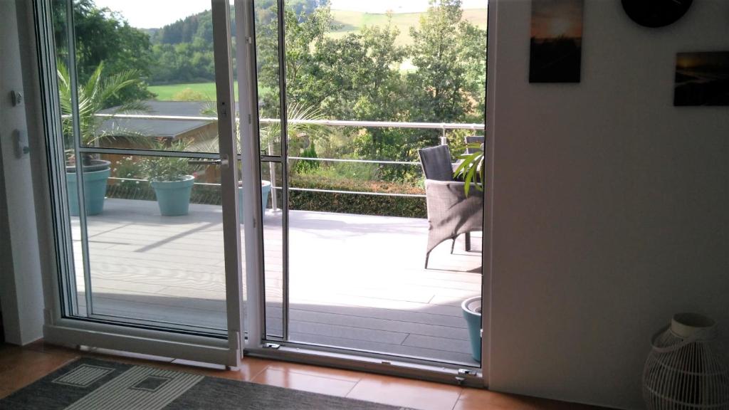 Balkón nebo terasa v ubytování Bungalow Thiele