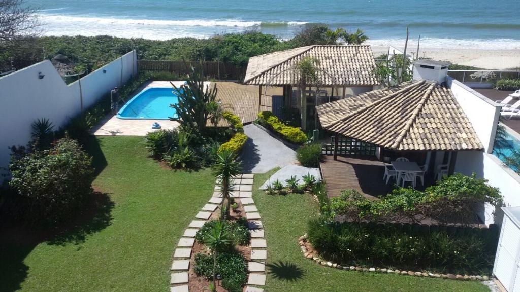 PE NA AREIA - PRAIA DOS INGLESES