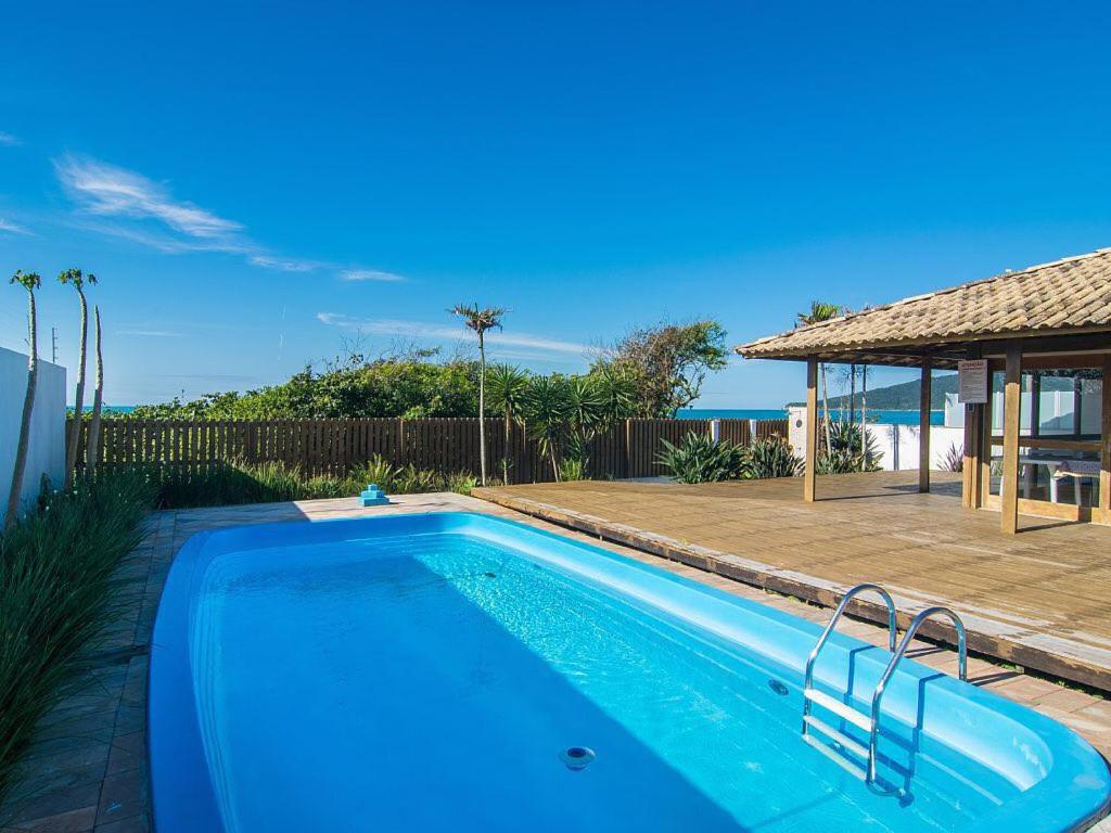  PE NA AREIA - PRAIA DOS INGLESES