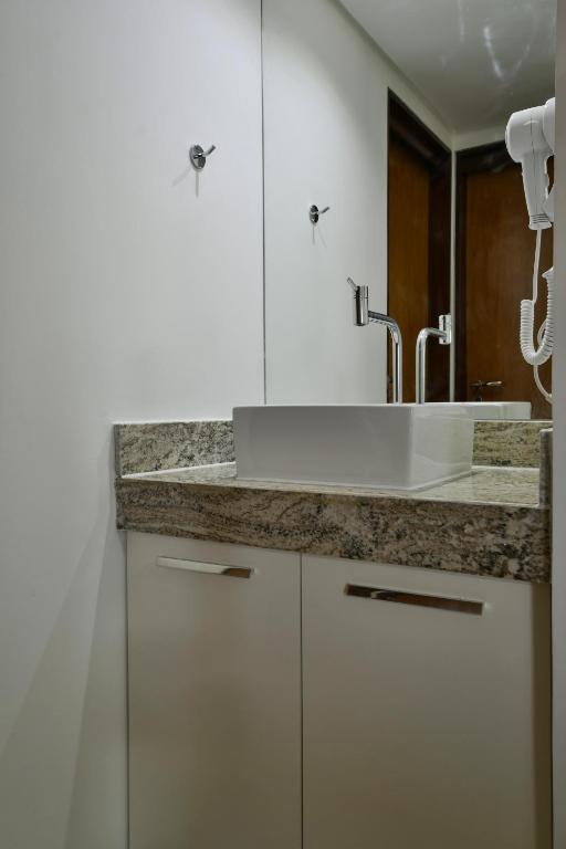  Littoral Gold Flat