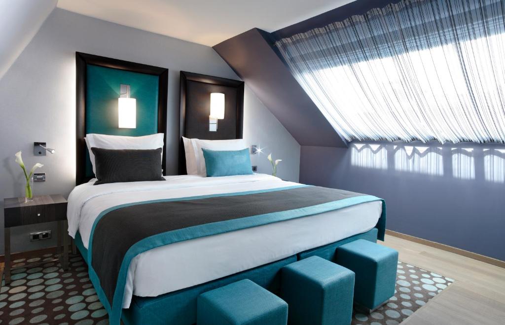 Hôtel Bassano - Resim 10