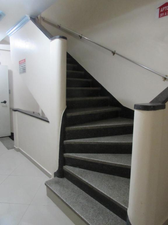  Hotel Ideal Flíper com Estacionamento Grátis para carro pequeno altura padrão