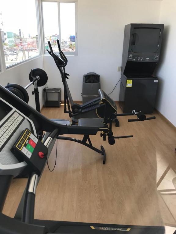 Fitness centrum a/nebo fitness zařízení v ubytování My Home Suites