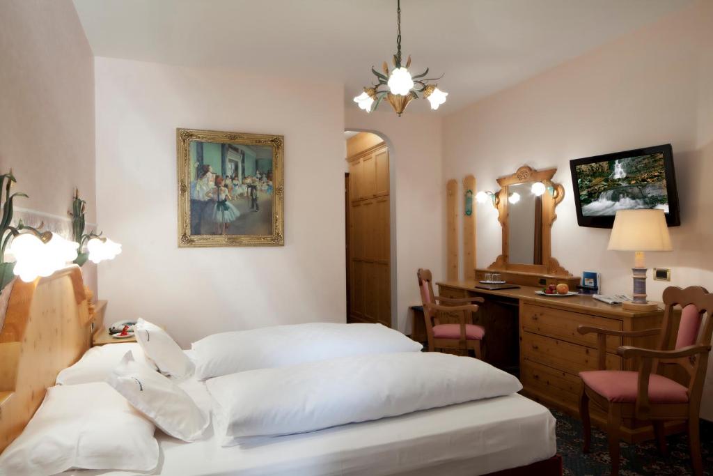 Sporthotel Arabba - Chambre Double Ou Lits Jumeaux Basique