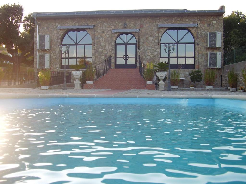Hotel Rural El Convento, Valencia de Alcántara – Updated 2023 ...