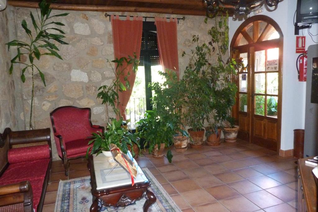 Hotel Rural El Convento, Valencia de Alcántara – Updated 2023 ...