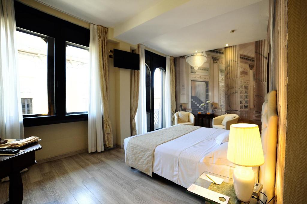 Hotel Pierre Milano - Resim 22