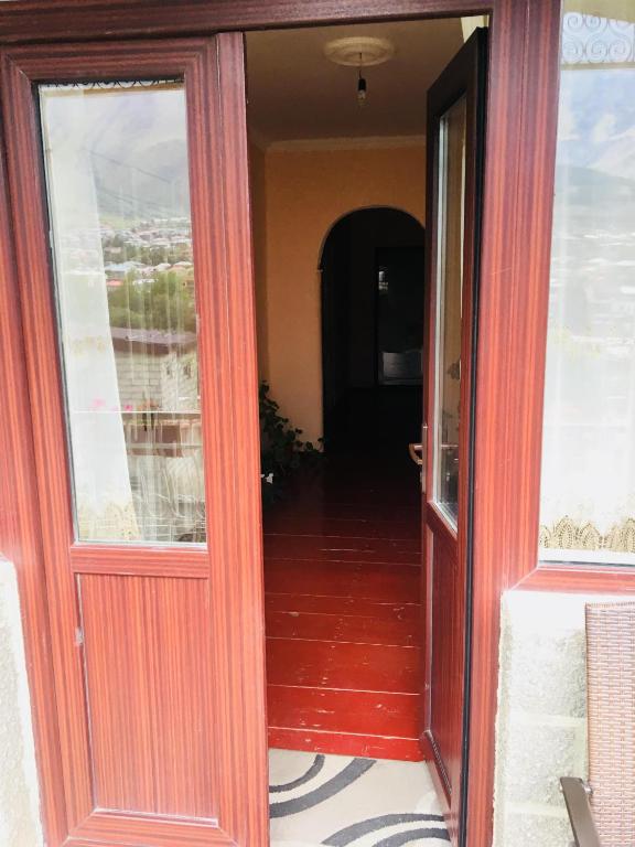 Fotografie z fotogalerie ubytování Maia's Guest House Gergeti v destinaci Stepancminda